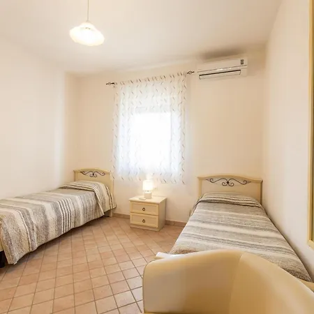Ofelia Villa Carovigno